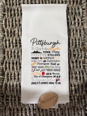 Pittsburgh Graphic Kitchen Towel - White
